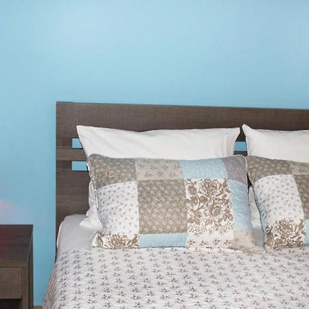 Souzana Rooms เนอาปลายา ภายนอก รูปภาพ