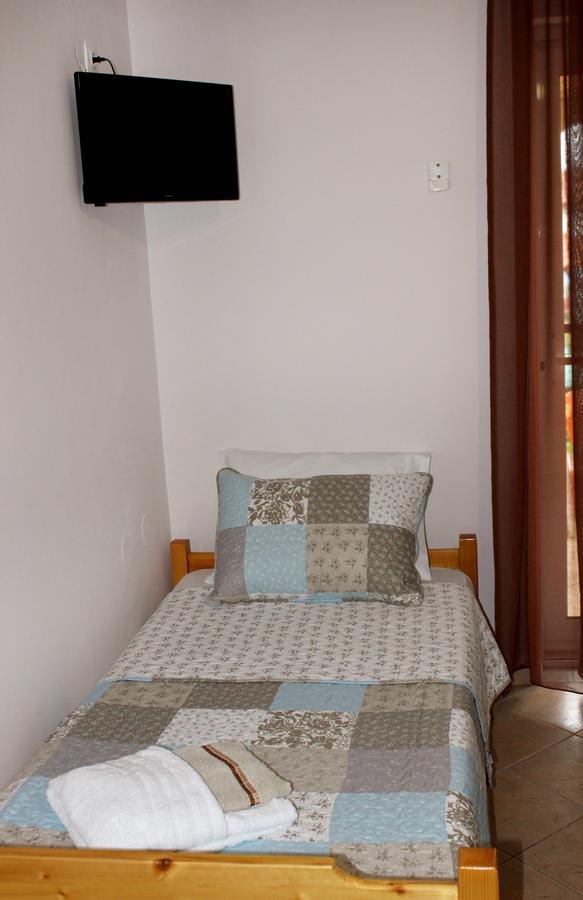 Souzana Rooms เนอาปลายา ภายนอก รูปภาพ
